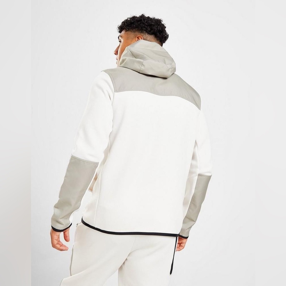 Nike Sportswear Tech Fleece Men’s Track Top - Picture 3 of 9